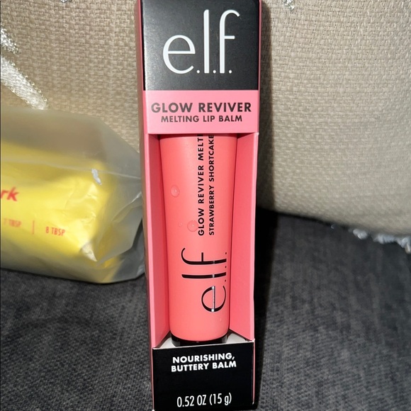 e.l.f. Lip Balm and lippie bag charm Set - Picture 3 of 6